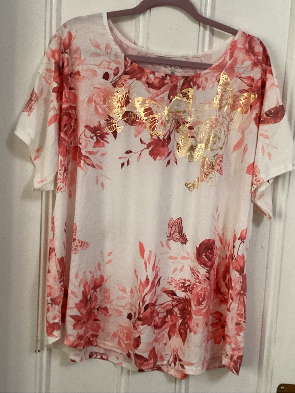 Women's Floral Butterfly Short Sleeve Top in Pink and Gold